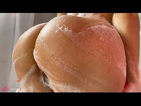 ❤️ Brunette pussy bibragailuarekin masturbatzen du dutxan orgasmo bizia lortzeko ❤❌ Super sexua %eu.nicepornphotos.ruan ️❤